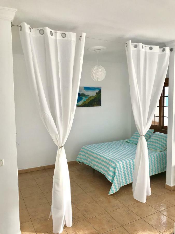 Elita El Varadero Free Wifi Puerto de Santiago  Extérieur photo